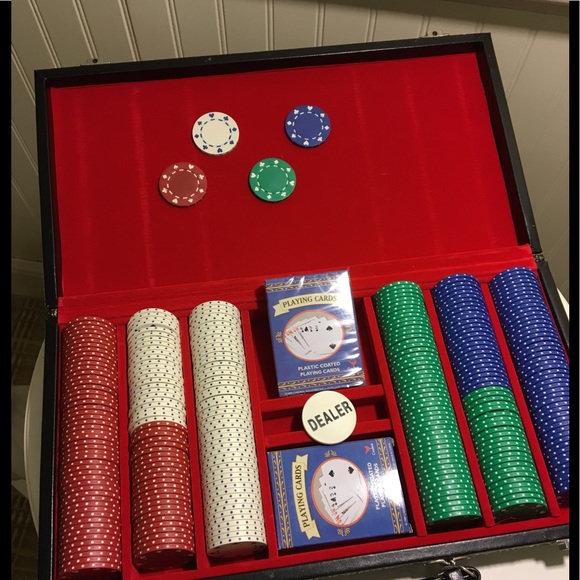 Leather Bound Poker Chip Set - Picture 1 of 7